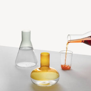 Ichendorf Alchemy decanter clear/ambra by Corrado Dotti Acquista i prodotti di ICHENDORF su Shopdecor