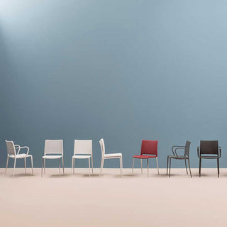 Pedrali Mya 706/2 sedia con braccioli e schienale in textilene - Acquista ora su ShopDecor - Scopri i migliori prodotti firmati PEDRALI design