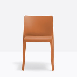 Pedrali Volt 670 sedia in polipropilene per esterno Pedrali Arancio AR400E - Acquista ora su ShopDecor - Scopri i migliori prodotti firmati PEDRALI design