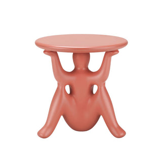 Qeeboo Helpyourself Side table tavolino Qeeboo Terracotta - Acquista ora su ShopDecor - Scopri i migliori prodotti firmati QEEBOO design