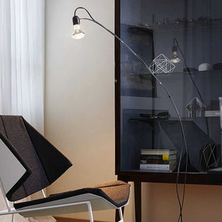 Atipico Badess H.70 cm lampada da tavolo in metallo nero - Acquista ora su ShopDecor - Scopri i migliori prodotti firmati ATIPICO design