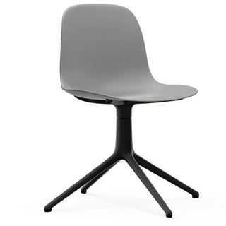 Normann Copenhagen Form sedia girevole in polipropilene con 4 gambe alluminio nero - Acquista ora su ShopDecor - Scopri i migliori prodotti firmati NORMANN COPENHAGEN design