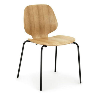 Normann Copenhagen My Chair sedia impilabile in rovere con gambe in acciaio nero - Acquista ora su ShopDecor - Scopri i migliori prodotti firmati NORMANN COPENHAGEN design