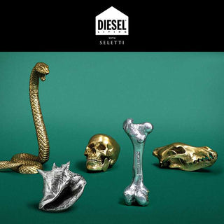 Diesel with Seletti Wunderkammer Bone scultura osso Acquista i prodotti di DIESEL LIVING WITH SELETTI su Shopdecor
