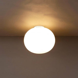 Flos Glo-Ball C2 lampada a soffitto bianco opale Acquista i prodotti di FLOS su Shopdecor