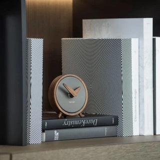 Nomon Atomo orologio da tavolo - Acquista ora su ShopDecor - Scopri i migliori prodotti firmati NOMON design
