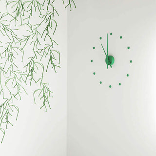 Nomon OJ orologio da parete di design in polistirene Acquista i prodotti di NOMON su Shopdecor