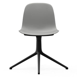 Normann Copenhagen Form sedia girevole in polipropilene con 4 gambe alluminio nero - Acquista ora su ShopDecor - Scopri i migliori prodotti firmati NORMANN COPENHAGEN design