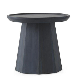 Normann Copenhagen Pine Small tavolino in legno diam. 45 cm. Normann Copenhagen Pine Dark Blue - Acquista ora su ShopDecor - Scopri i migliori prodotti firmati NORMANN COPENHAGEN design