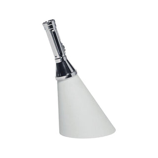 Qeeboo Flash Lamp Metal Finish With Rechargeable Led lampada da terra/tavolo portatile Argento - Acquista ora su ShopDecor - Scopri i migliori prodotti firmati QEEBOO design