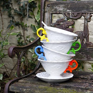 Seletti I-Wares set tè con tazza, cucchiaino e piattino in porcellana - Acquista ora su ShopDecor - Scopri i migliori prodotti firmati SELETTI design
