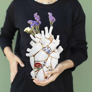Seletti Love In Bloom Kintsugi vaso cuore in porcellana - Acquista ora su ShopDecor - Scopri i migliori prodotti firmati SELETTI design