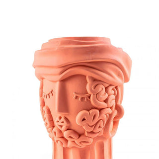 Seletti Magna Graecia Man vaso in terracotta h. 33 cm. - Acquista ora su ShopDecor - Scopri i migliori prodotti firmati SELETTI design