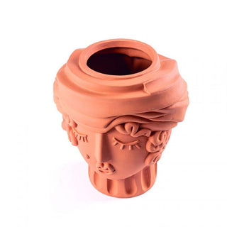 Seletti Magna Graecia Woman vaso in terracotta h. 33 cm. - Acquista ora su ShopDecor - Scopri i migliori prodotti firmati SELETTI design
