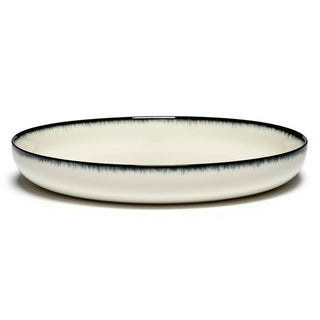 Serax Dé piatto fondo diam. 27 cm. off white/black var A Acquista i prodotti di SERAX su Shopdecor