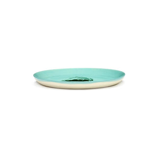 Serax Feast piatto piano diam. 22.5 cm. azure - artichoke green Acquista i prodotti di SERAX su Shopdecor