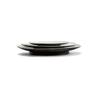 Serax Ra piatto diam. 17.5 cm. black/off white Acquista i prodotti di SERAX su Shopdecor